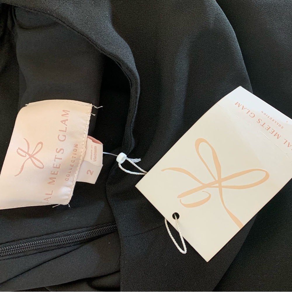 NEW Gal Meets Glam Meredith Jumpsuit - Picture 14 of 15